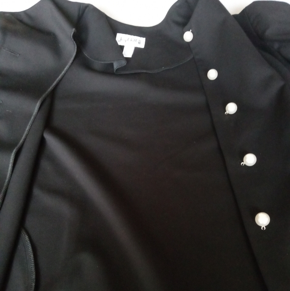 JOSEPH RIBKOFF BLACK TIERED SLEEVE PEARL BUTTON COAT SIZE 4. - Picture 11 of 13